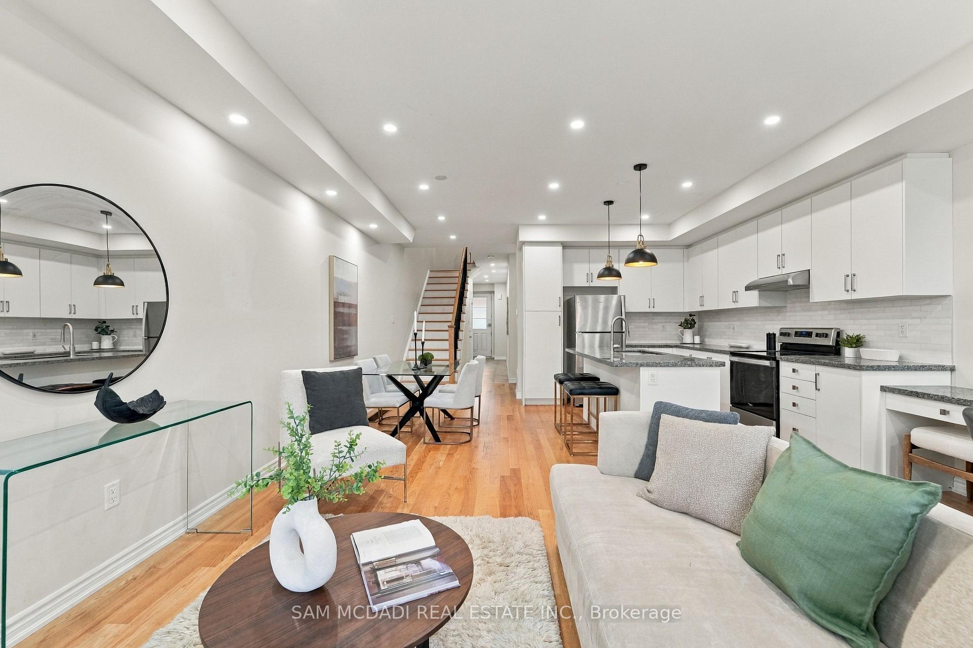 2076 Coppenwood Common