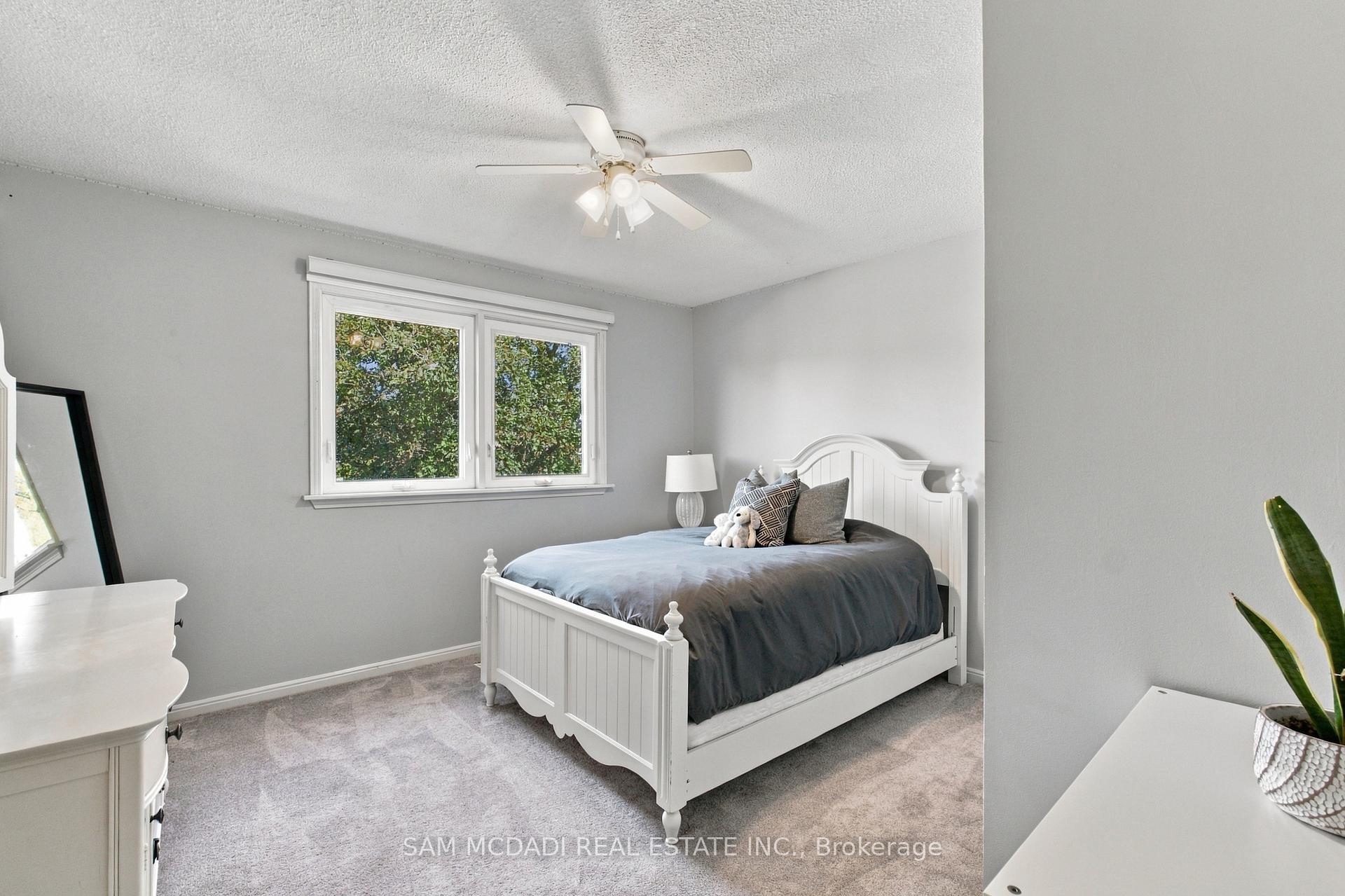 1138 Vanier Drive