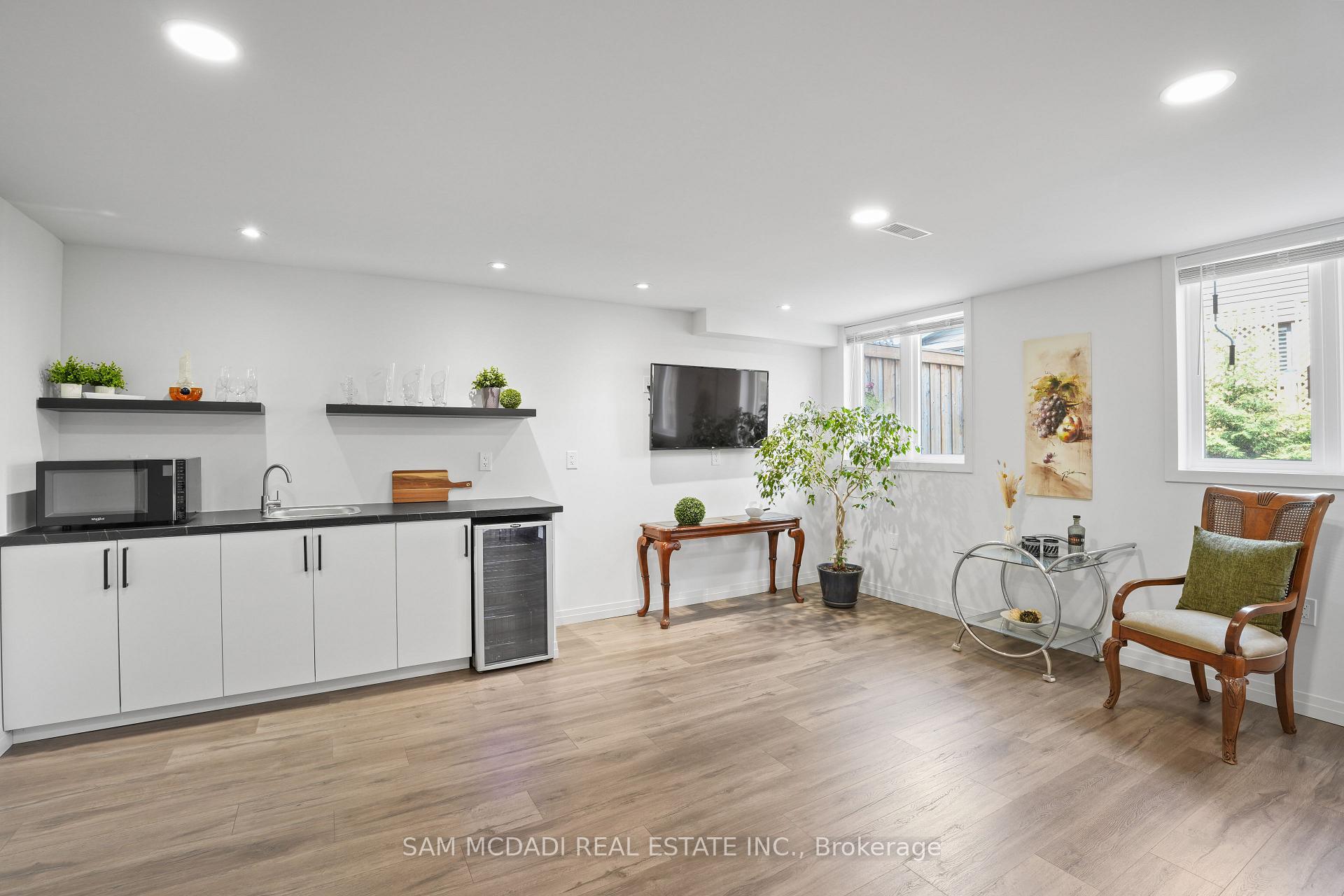 4037 Stadelbauer Drive