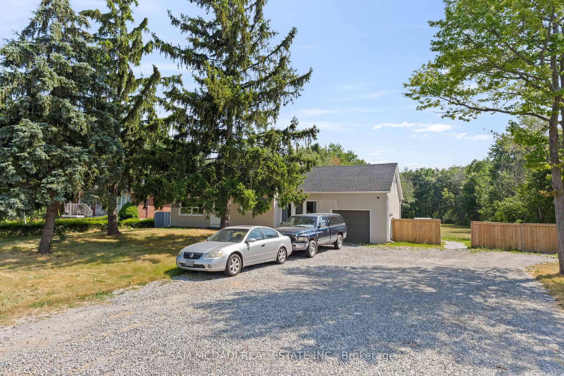 100 Green Mountain Road E