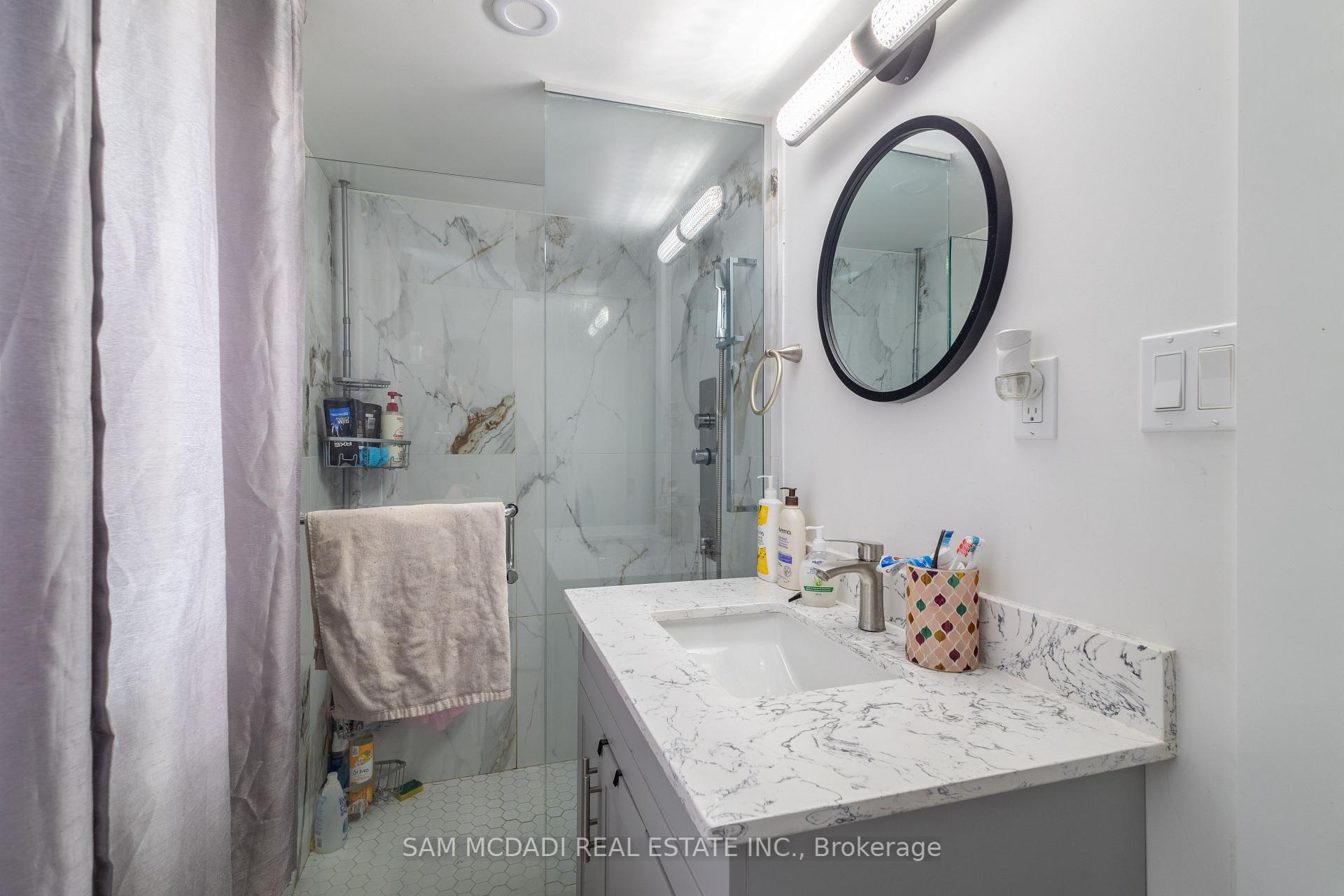 100 Green Mountain Road E
