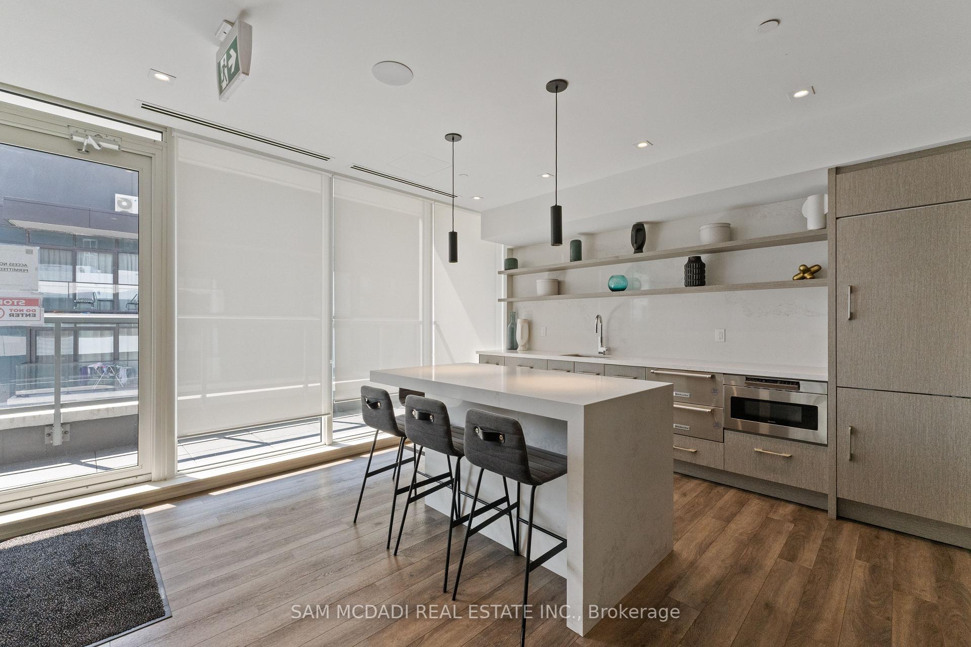 212 King William Street 1305
