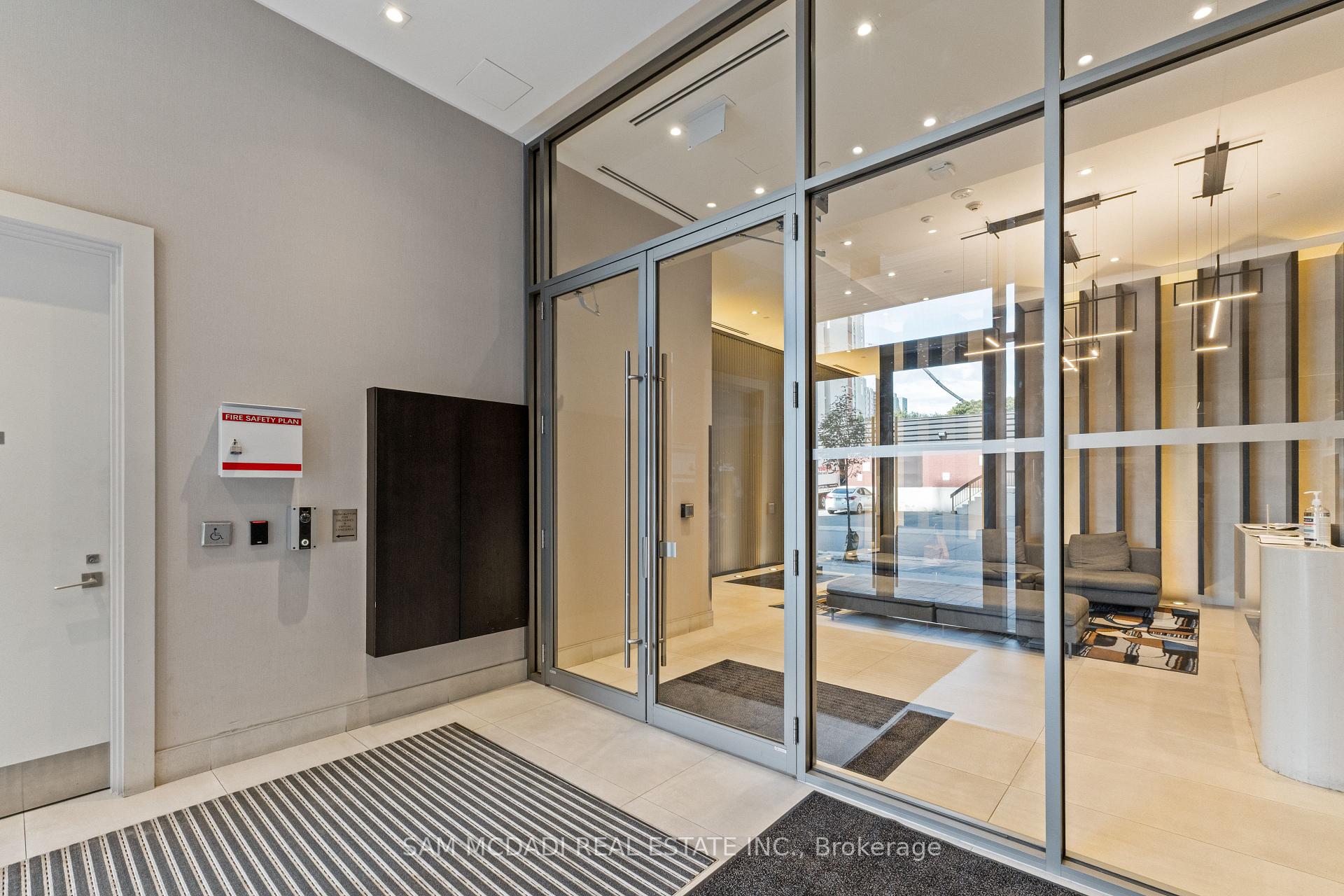 212 King William Street 1305