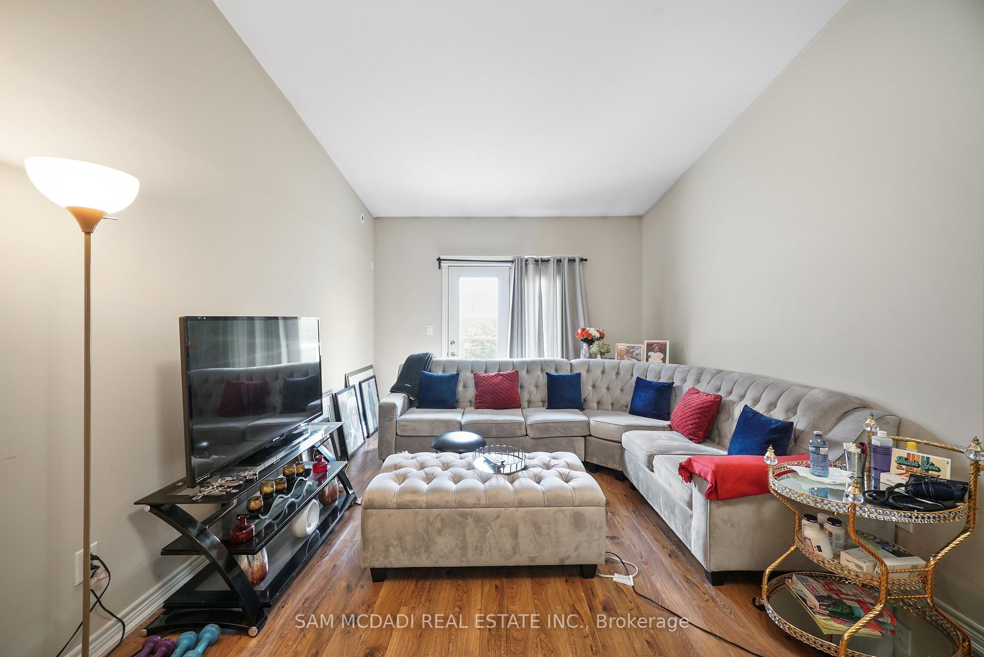 6928 Ailanthus Avenue 303