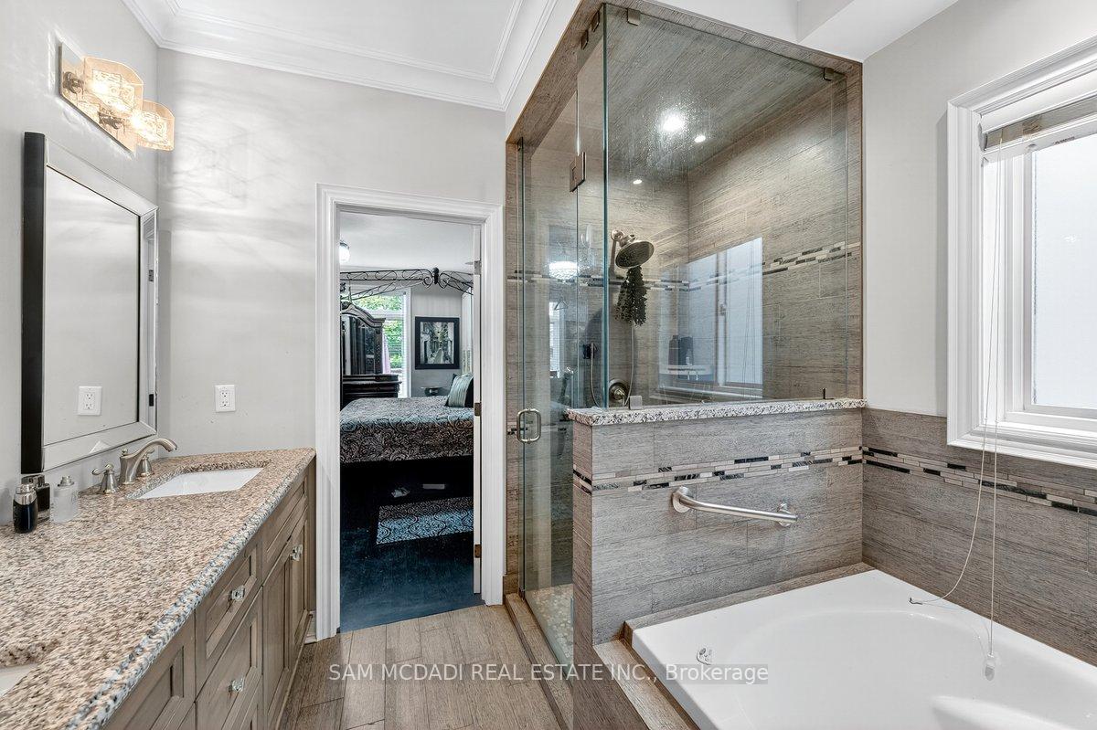 85 Hillcroft Drive