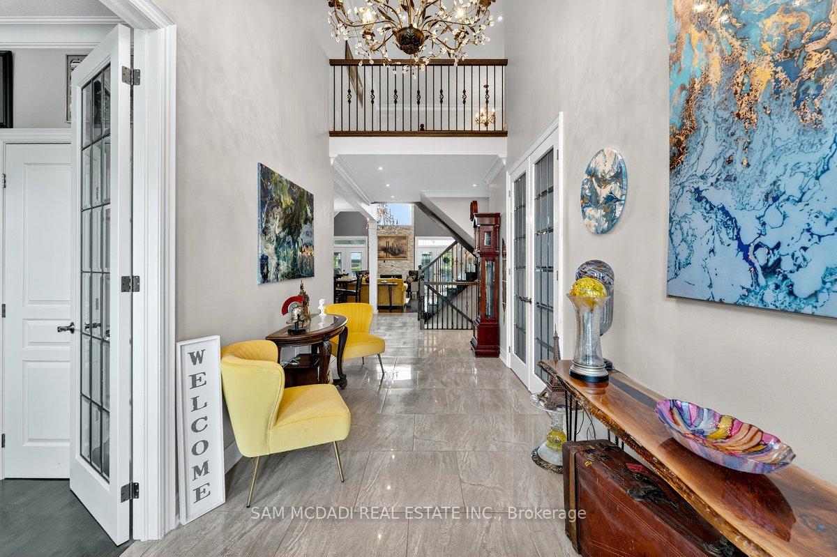 85 Hillcroft Drive