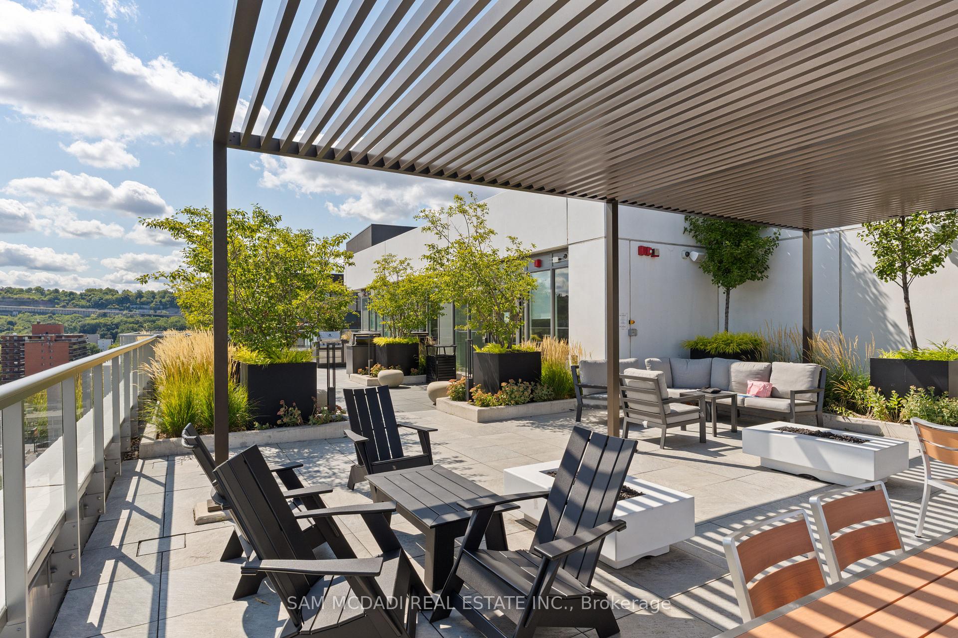 212 King William Street 1305