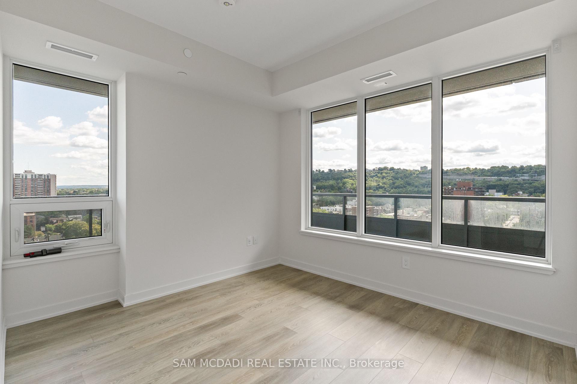 212 King William Street 1305