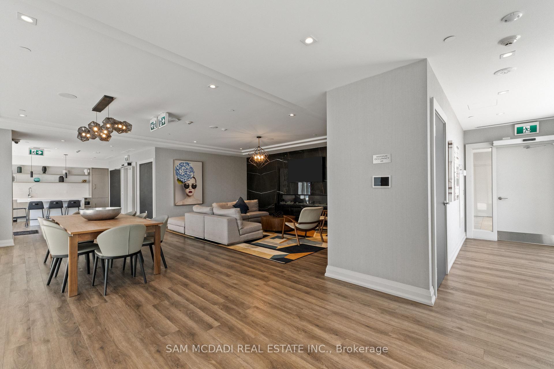 212 King William Street 1305