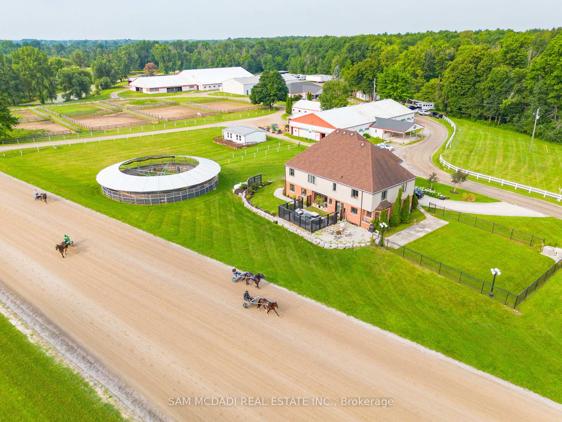1046 Concession 6 Road W, Hamilton