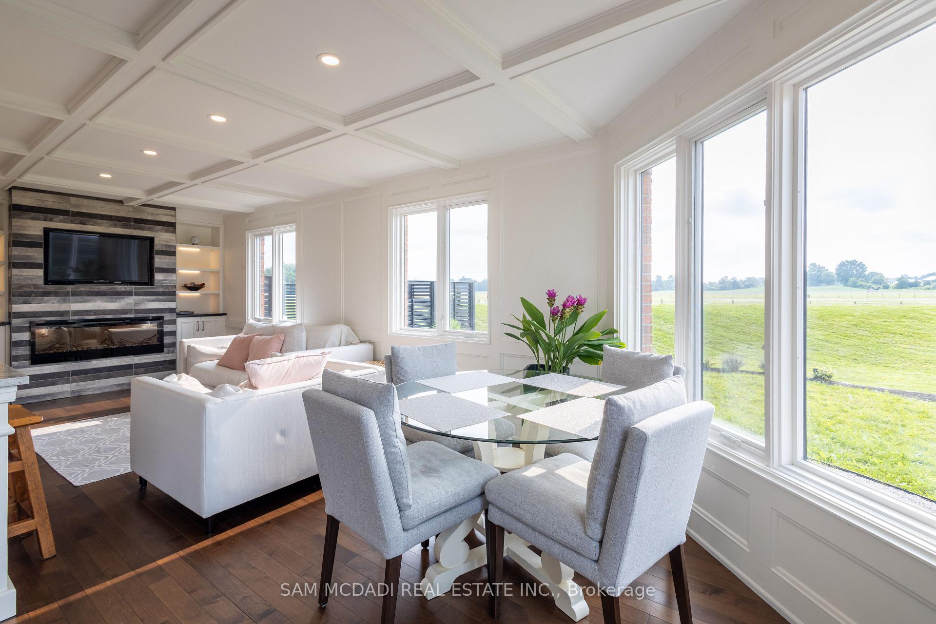 1046 Concession 6 Road W, Hamilton