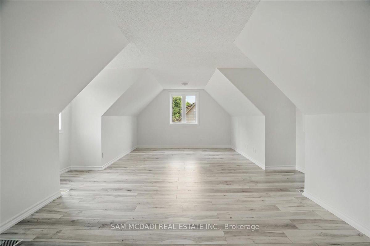 6 Valley Ridge Lane 20