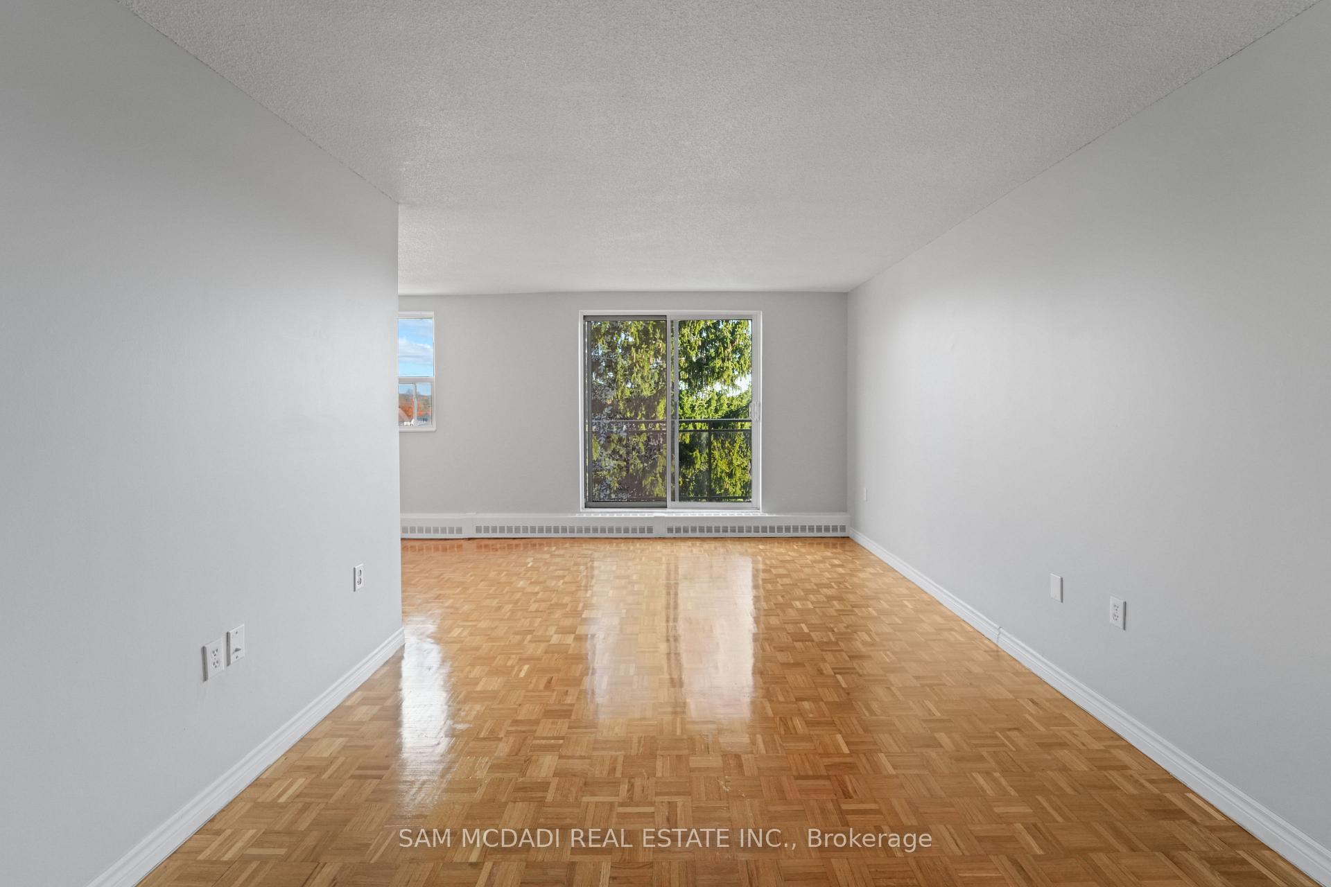 62 Spencer Street E 403