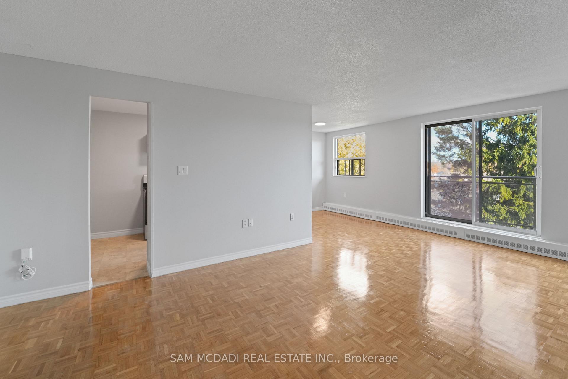 62 Spencer Street E 403