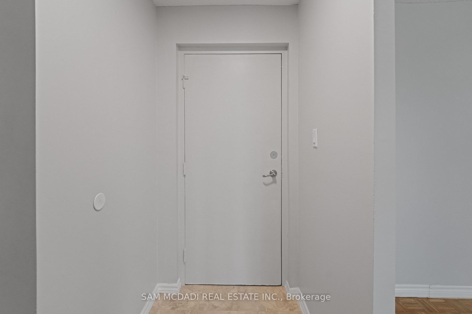 62 Spencer Street E 403