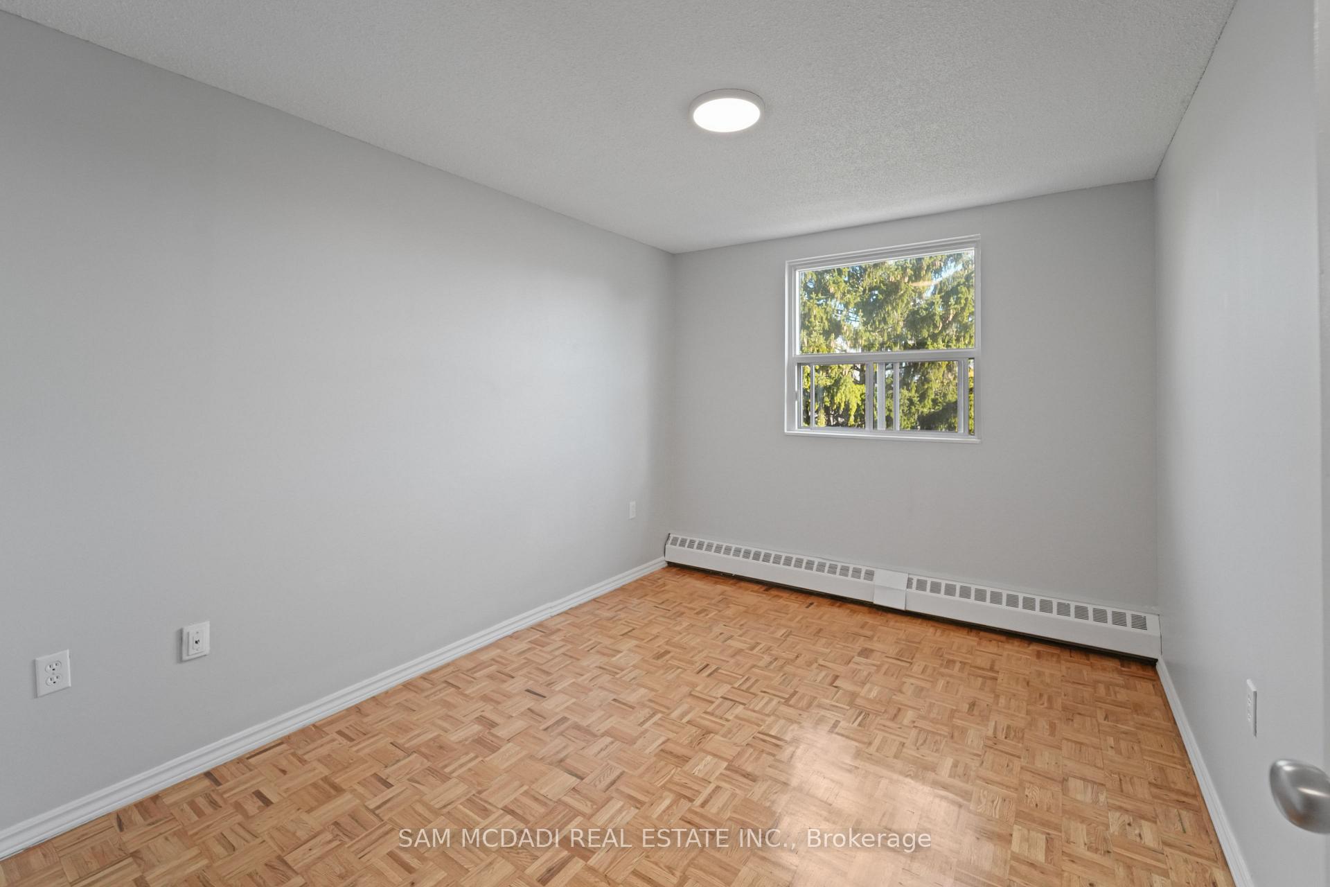 62 Spencer Street E 403