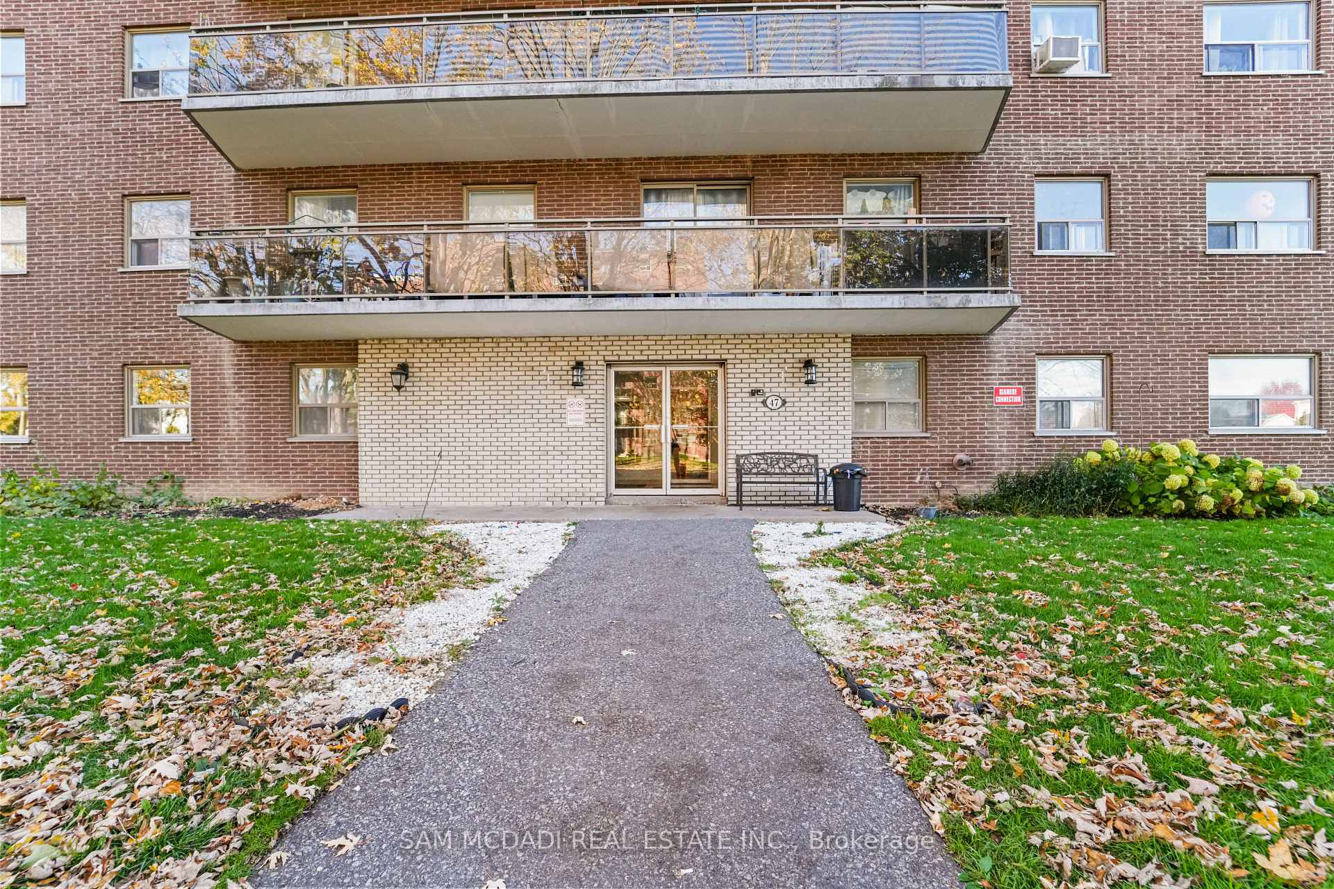 47 MUNROE Street 103