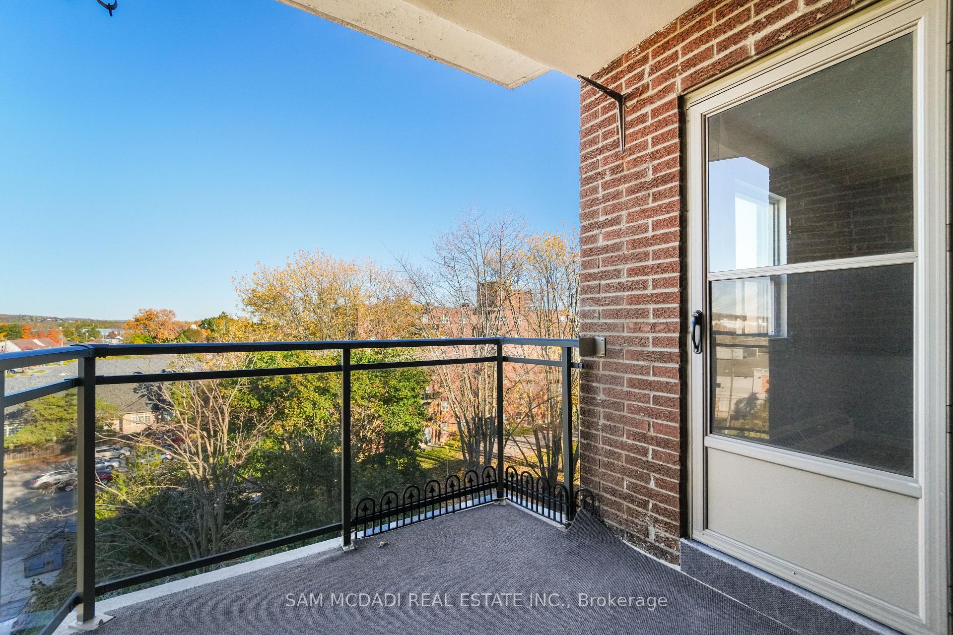 47 MUNROE Street 603