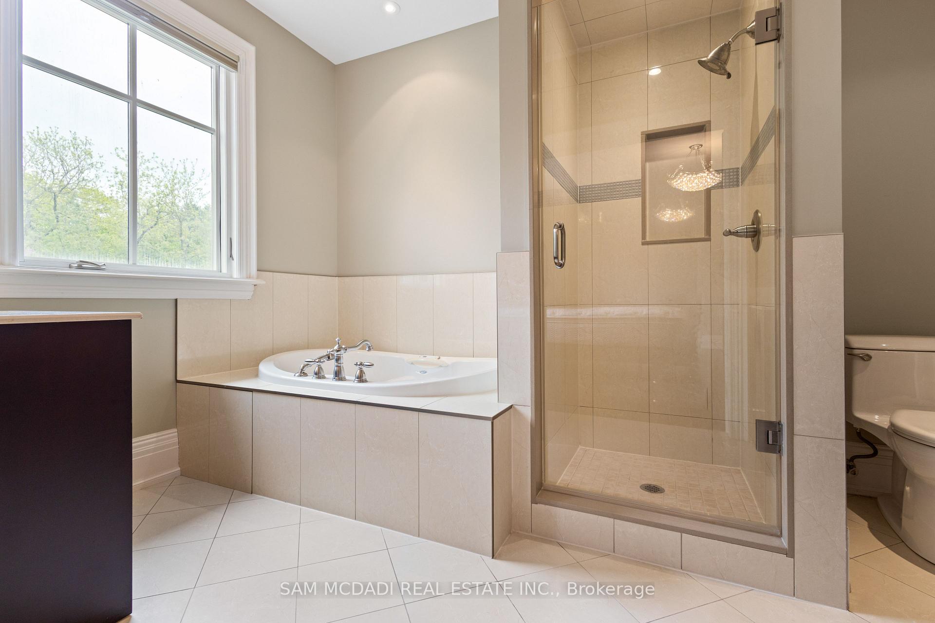 839 E Lakeshore Road