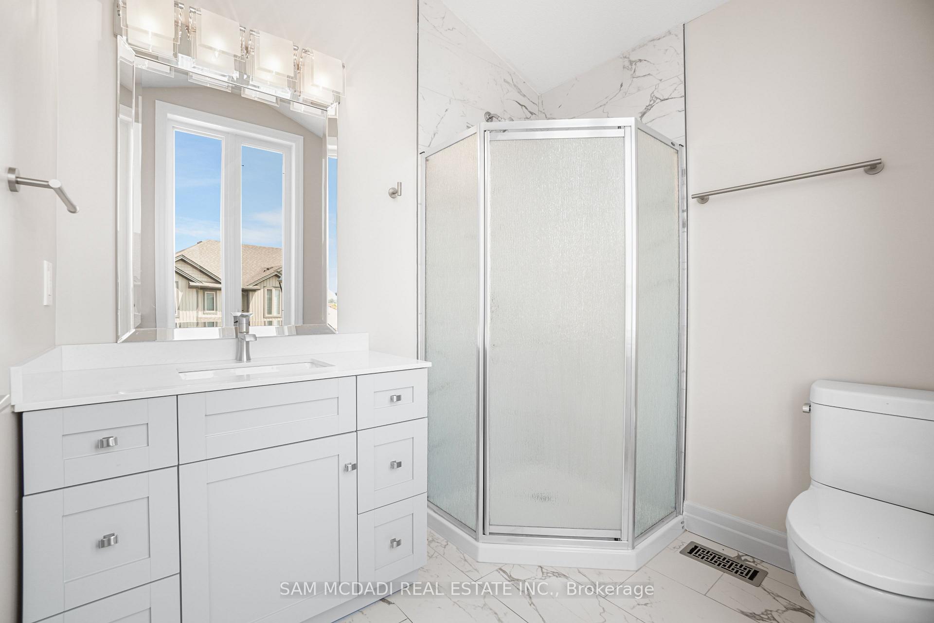 1023 Devonshire Avenue 25