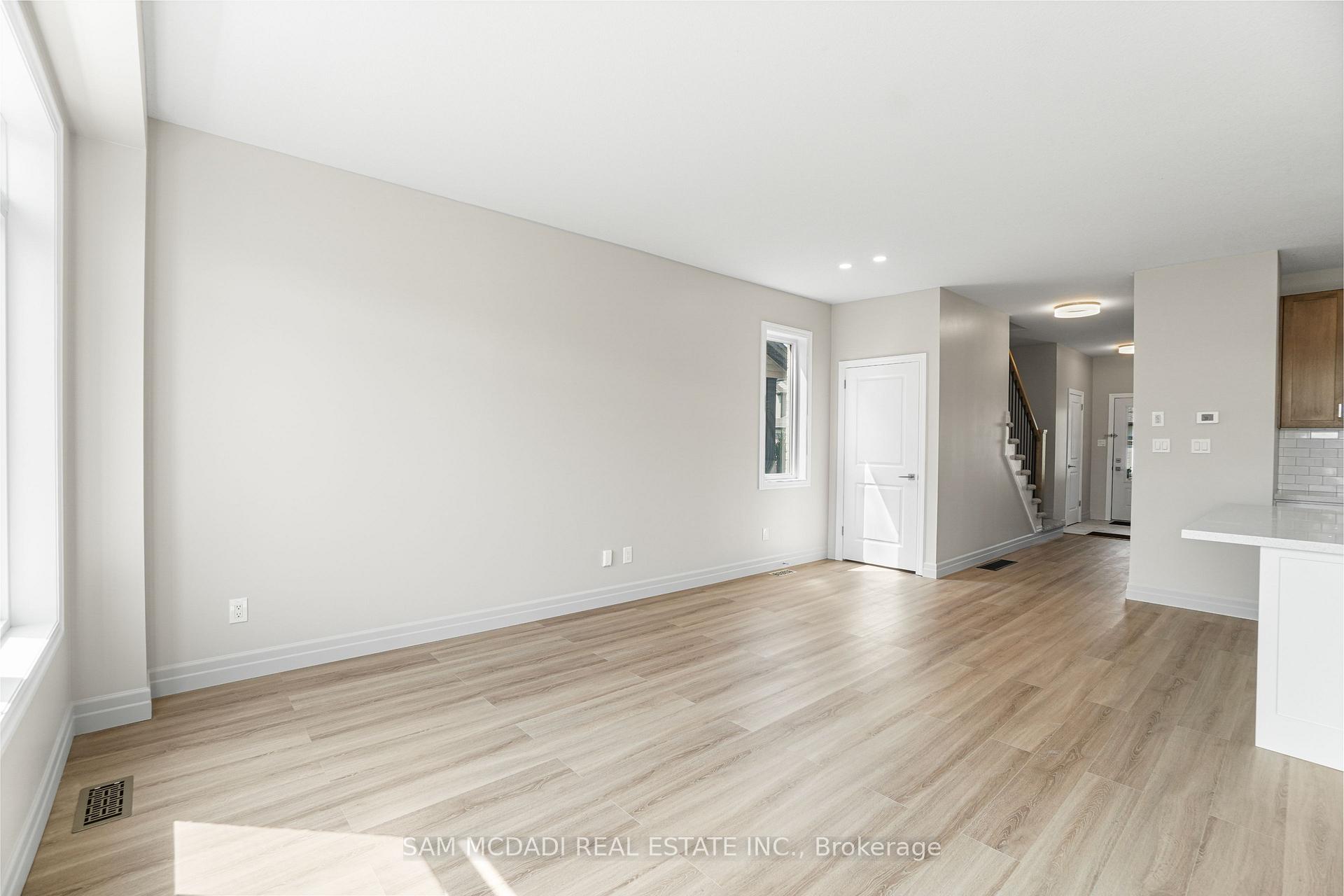 1023 Devonshire Avenue 25