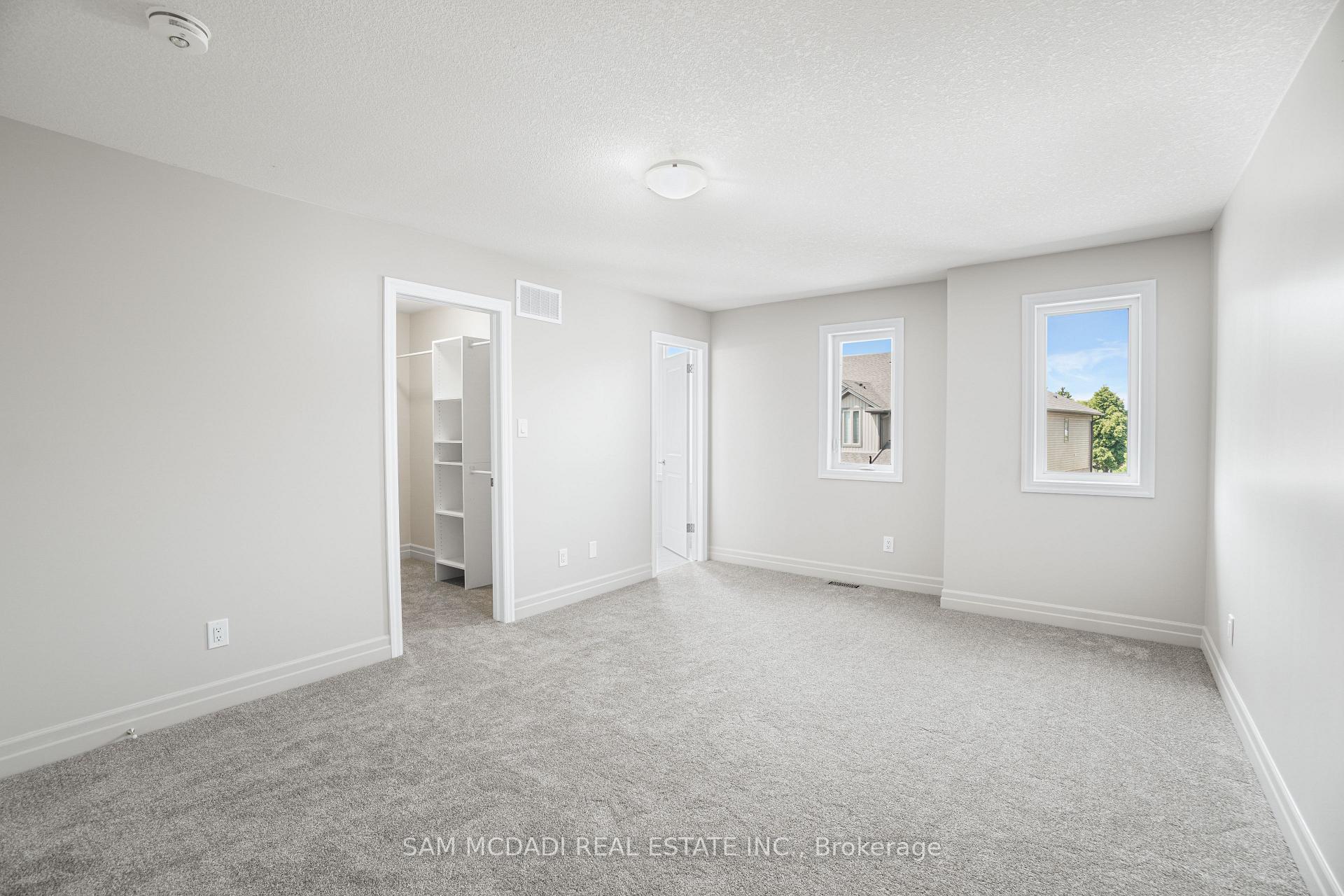 1023 Devonshire Avenue 25