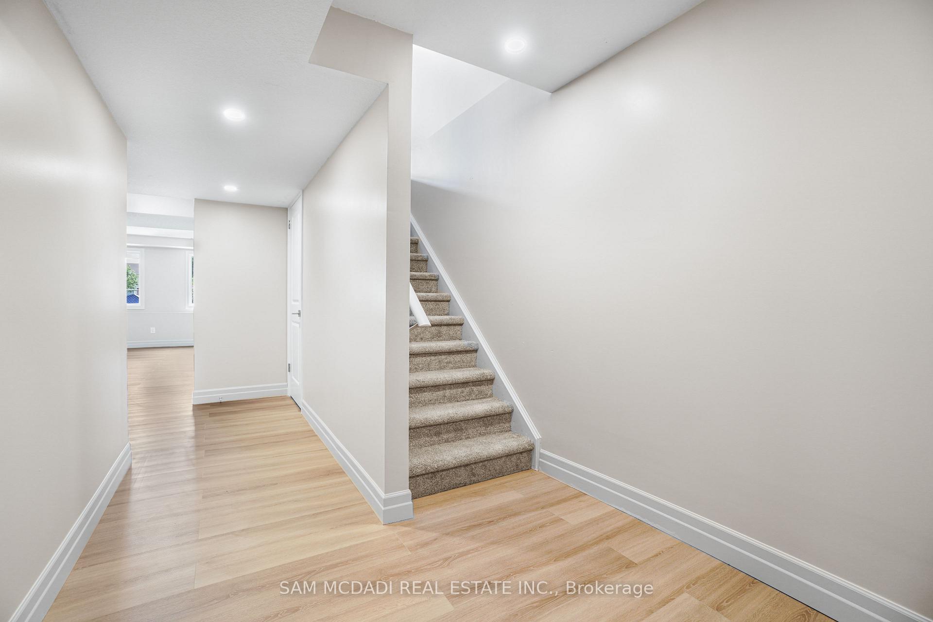 1023 Devonshire Avenue 25