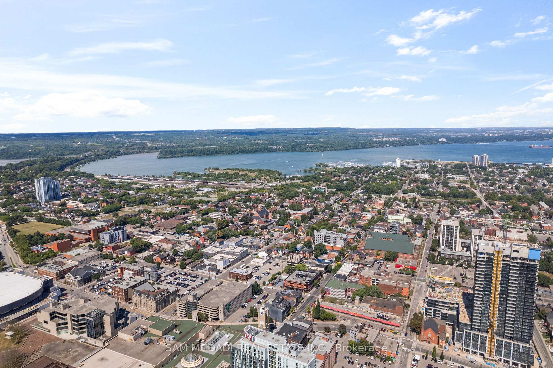 80 King William Street 301