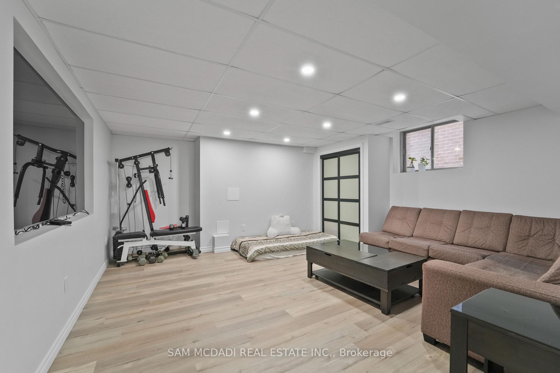 4008 Highland Park Drive Lower