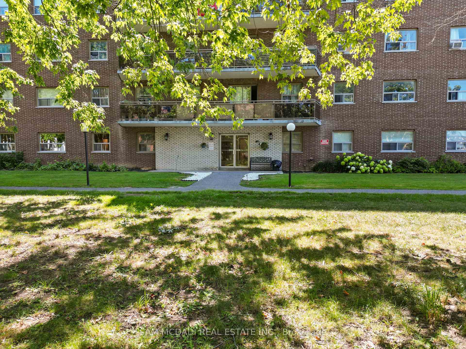 62 Spencer Street 401