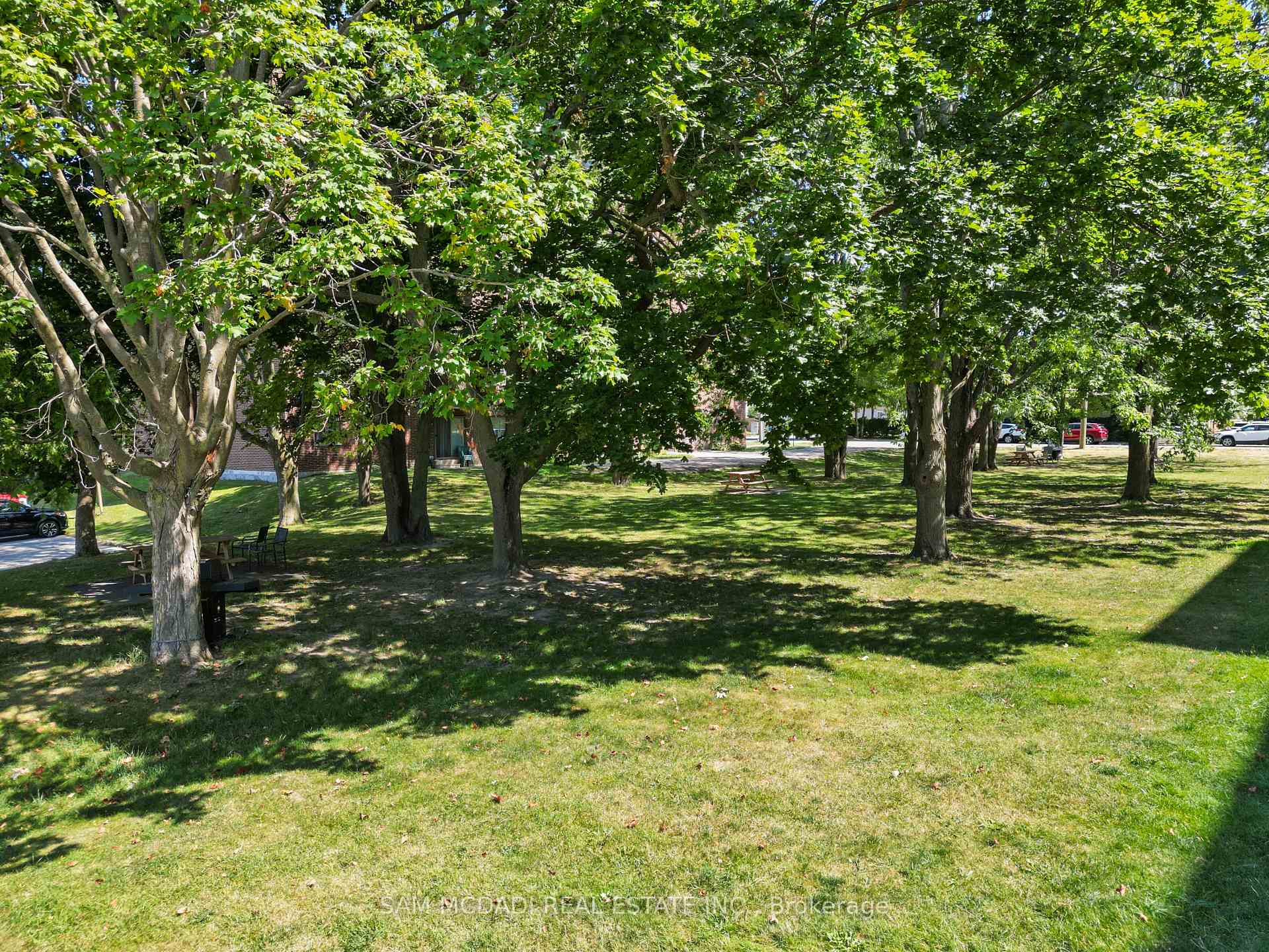 62 Spencer Street 401