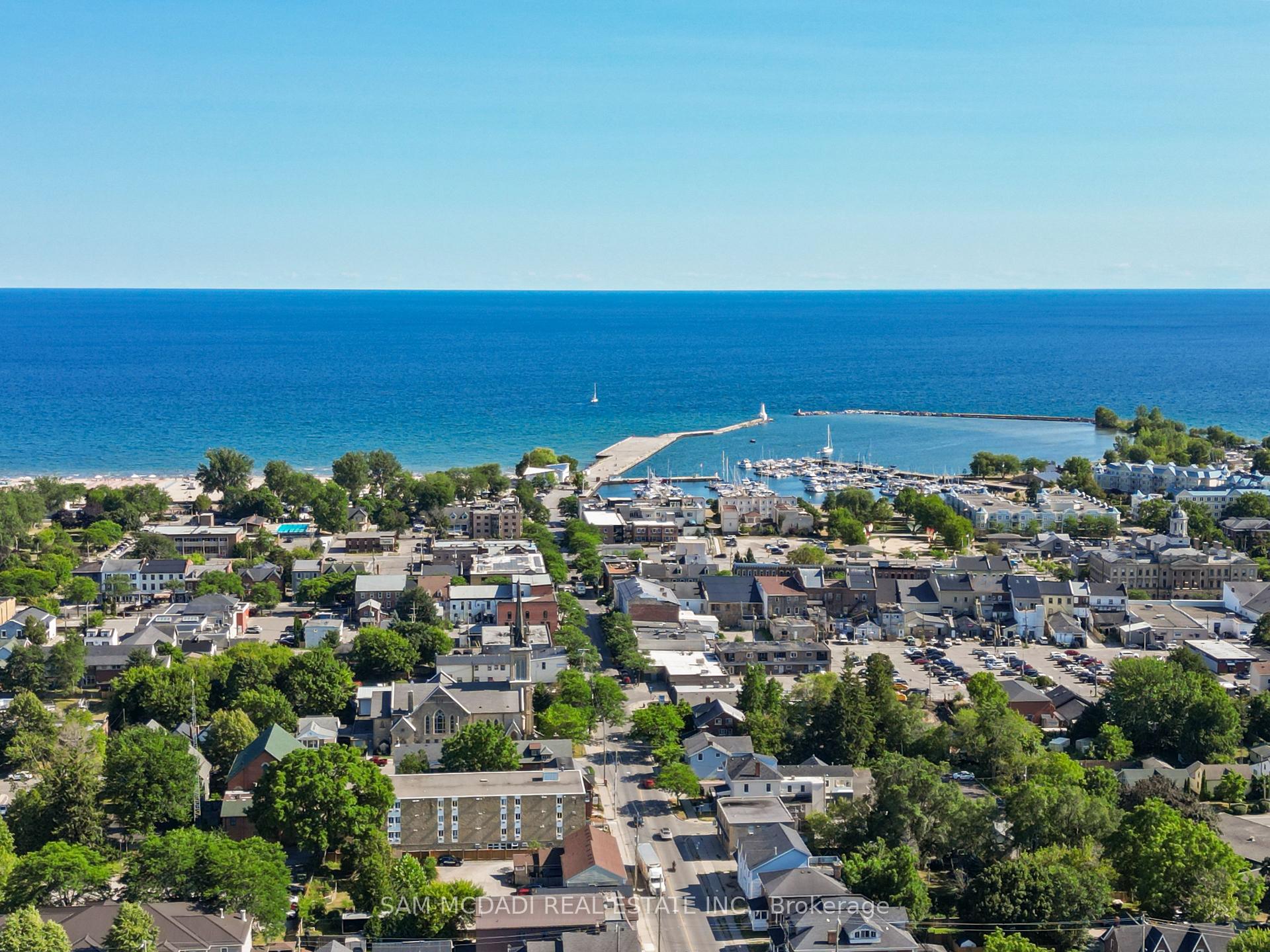 62 Spencer Street 401