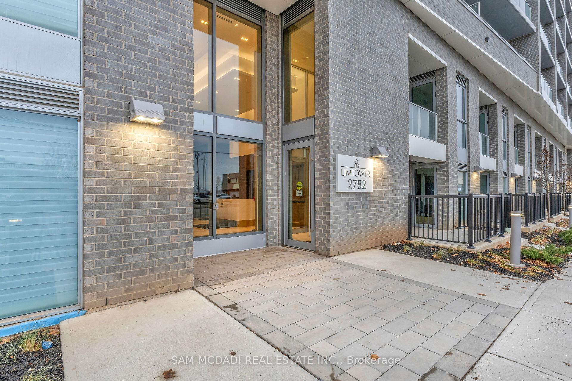 2782 Barton Street E 708