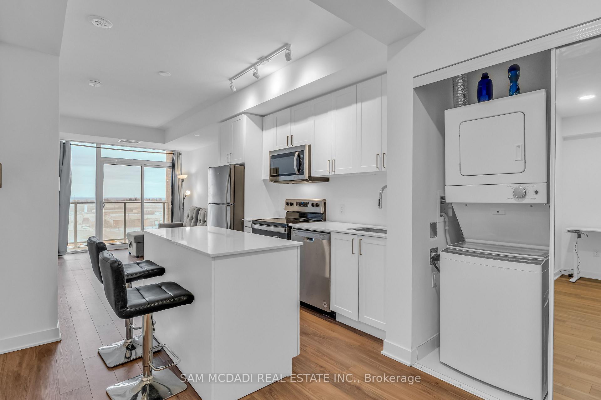 2782 Barton Street E 708