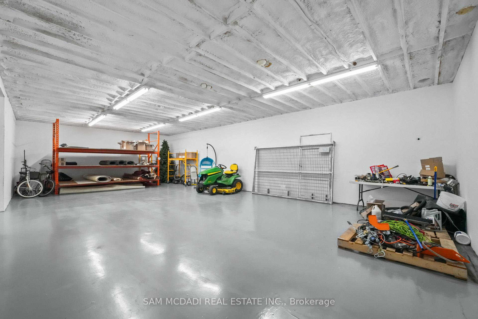 1291 Old Highway 8 N/A