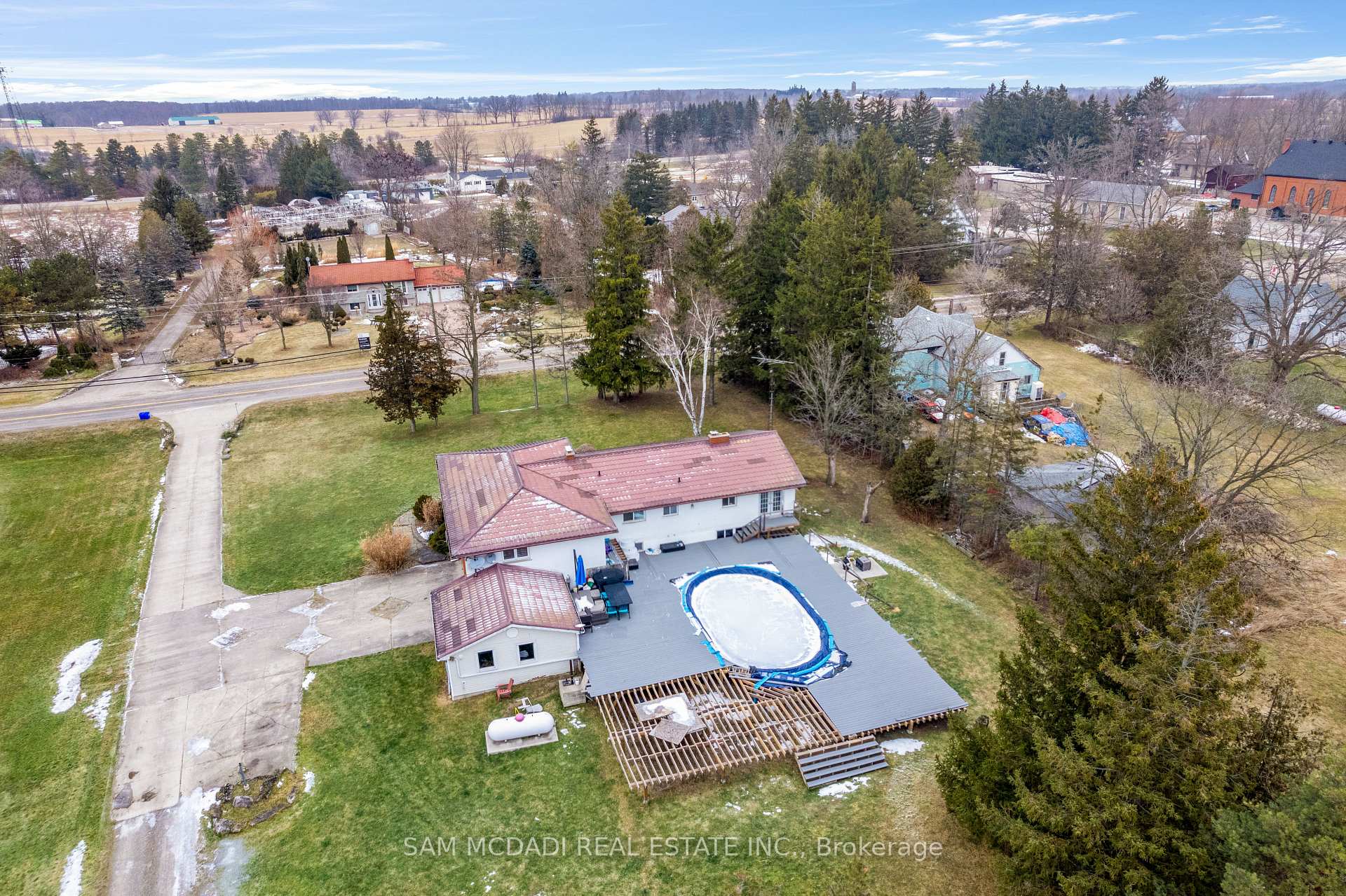 1291 Old Highway 8 N/A