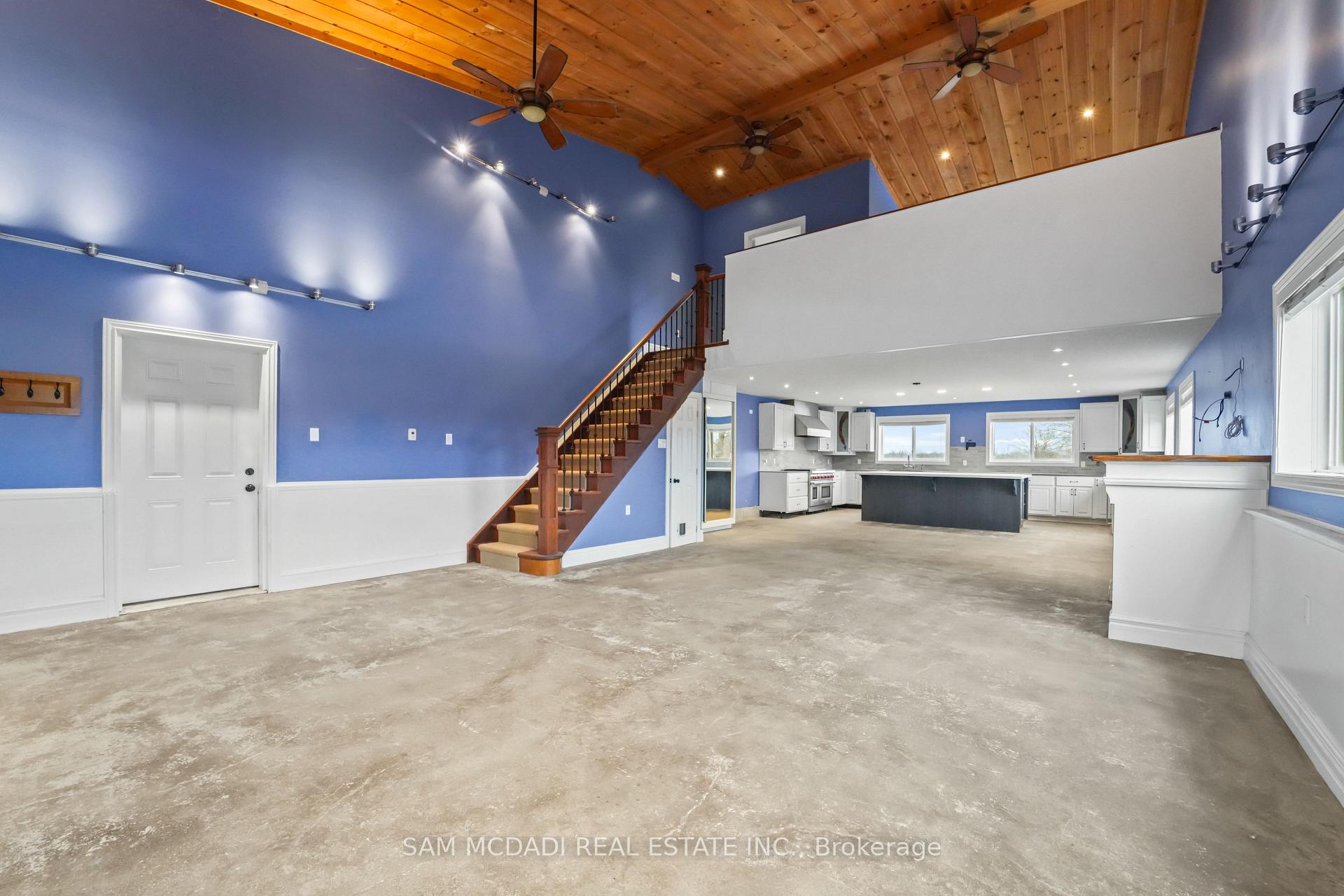 1291 Old Highway 8 N/A