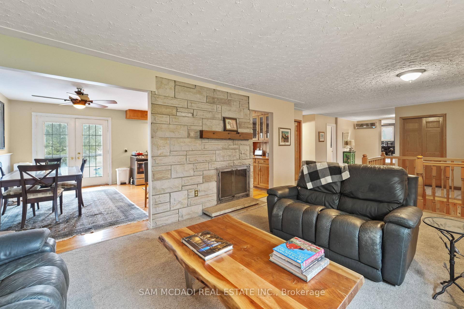 1291 Old Highway 8 N/A