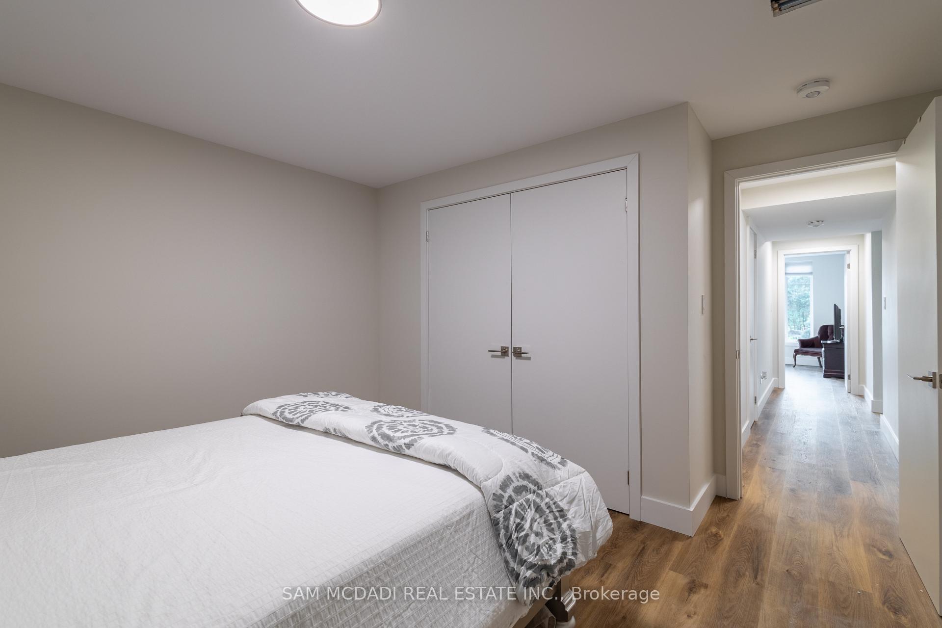 2 Tree Tops Lane 102