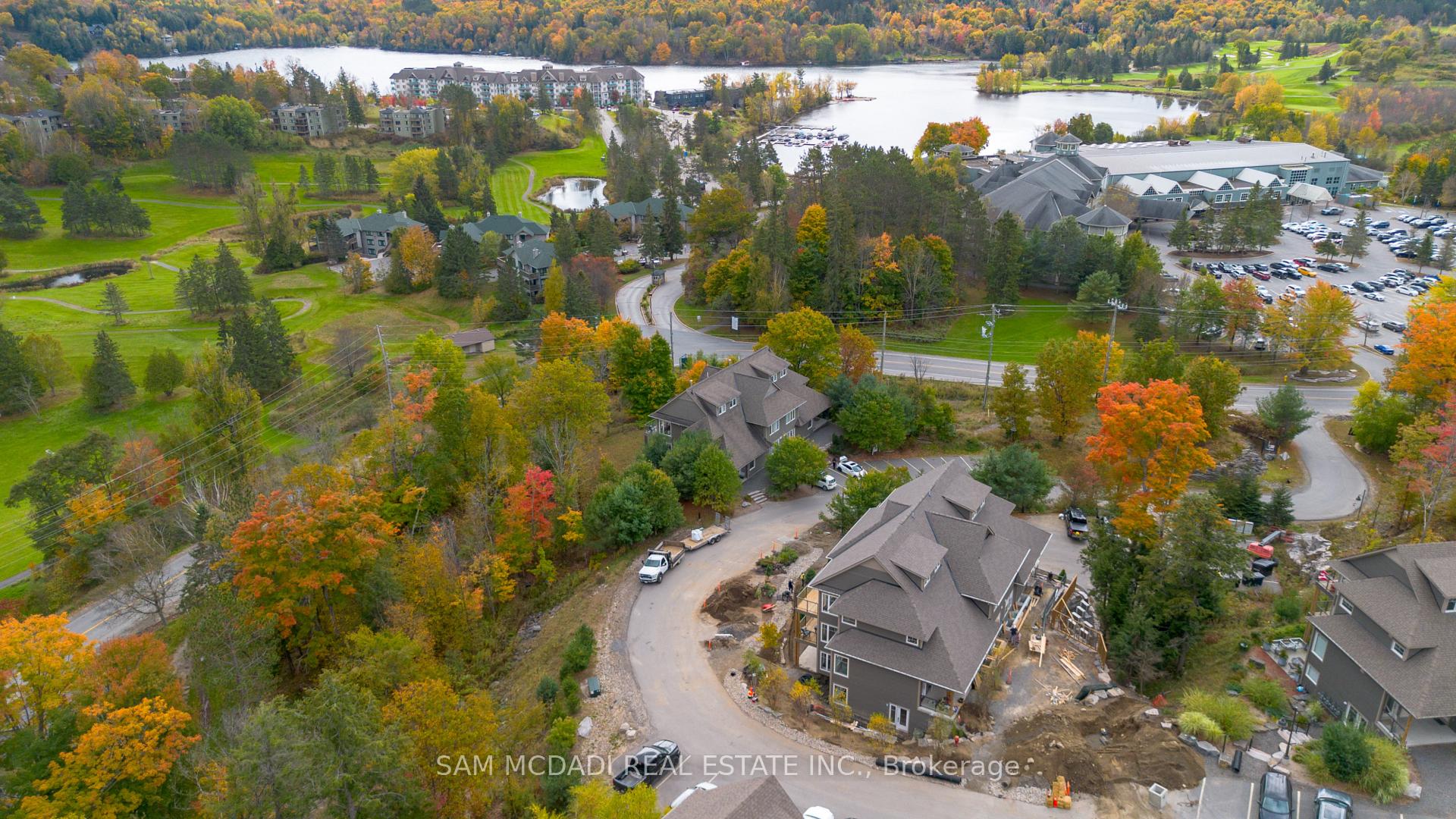 2 Tree Tops Lane 102