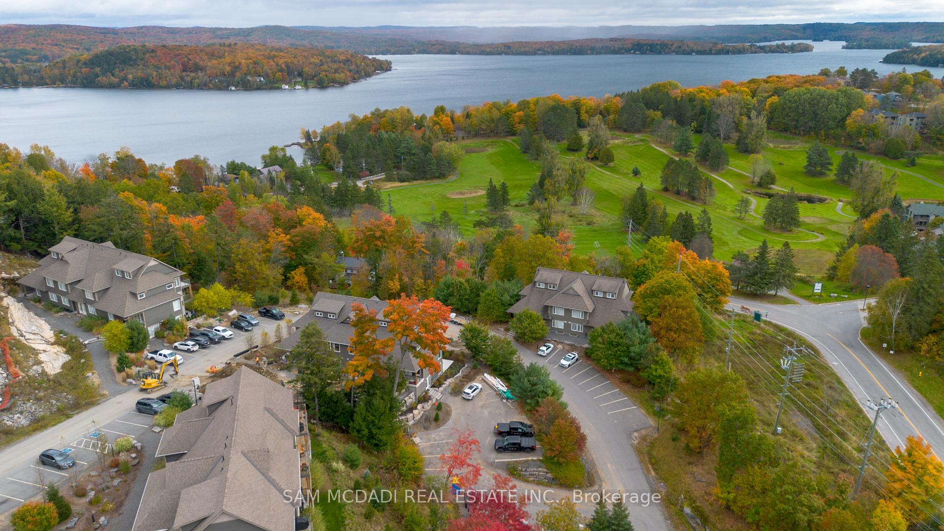 2 Tree Tops Lane 102