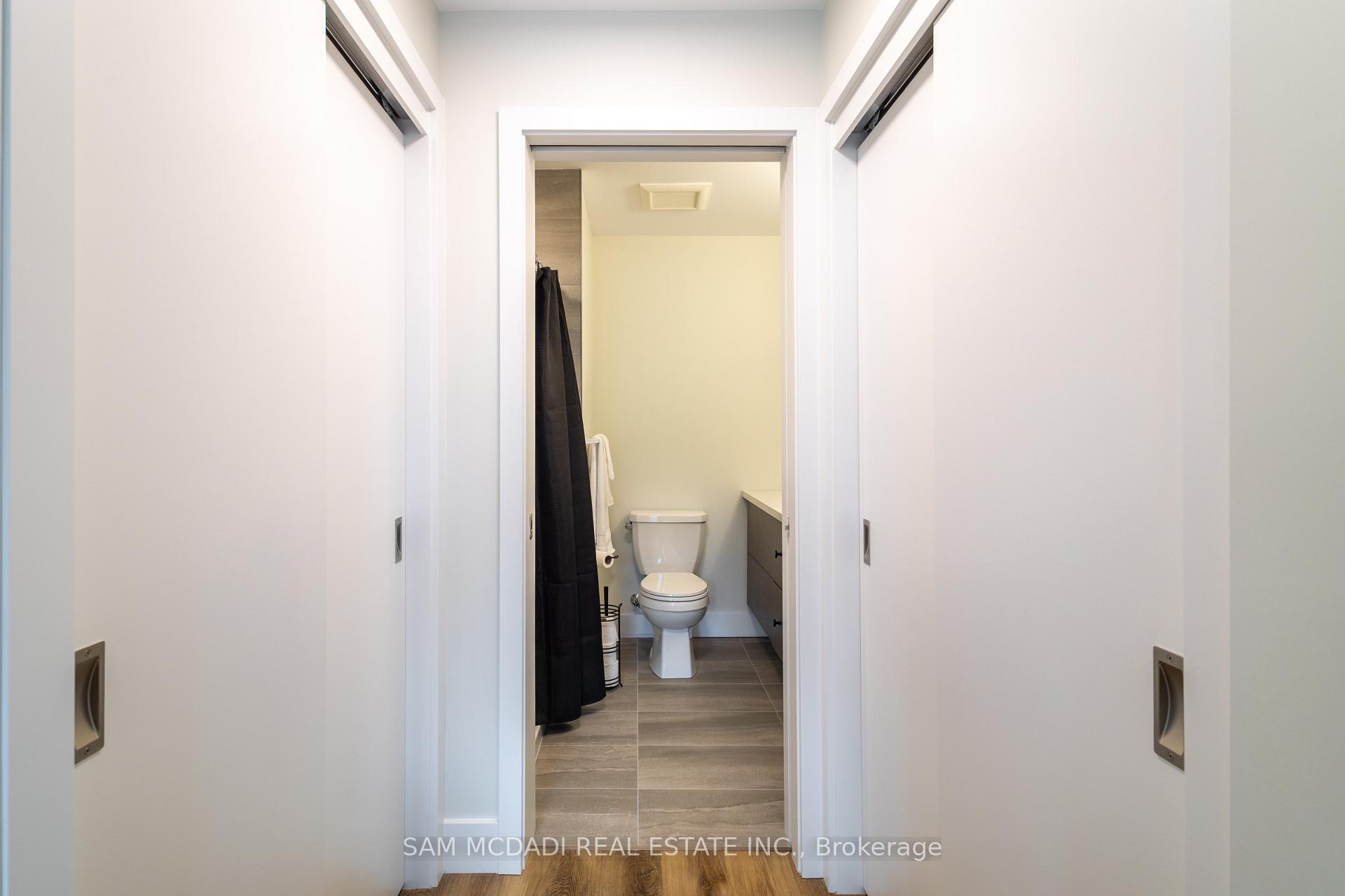 2 Tree Tops Lane 102