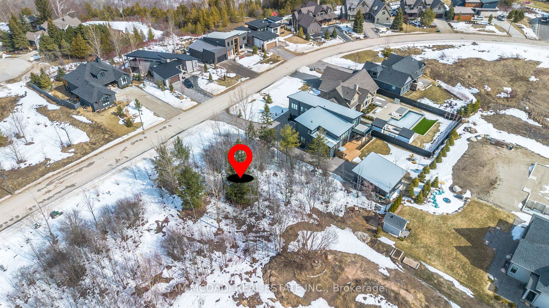 Lt 26 Barton Boulevard