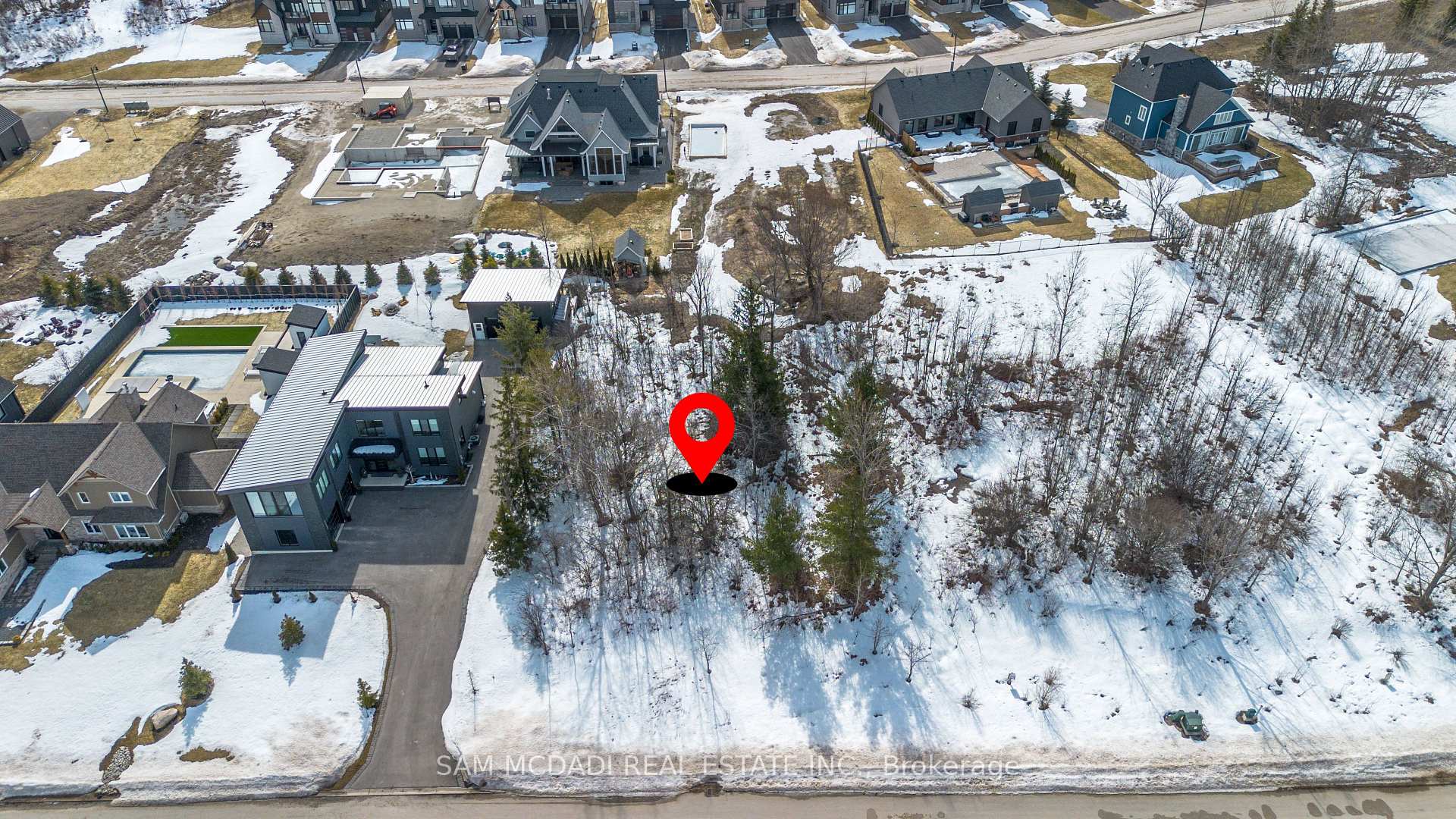 Lt 26 Barton Boulevard