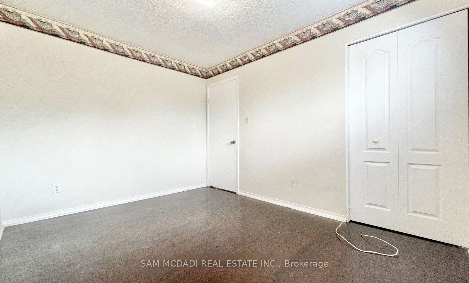 257 Thorncrest Drive