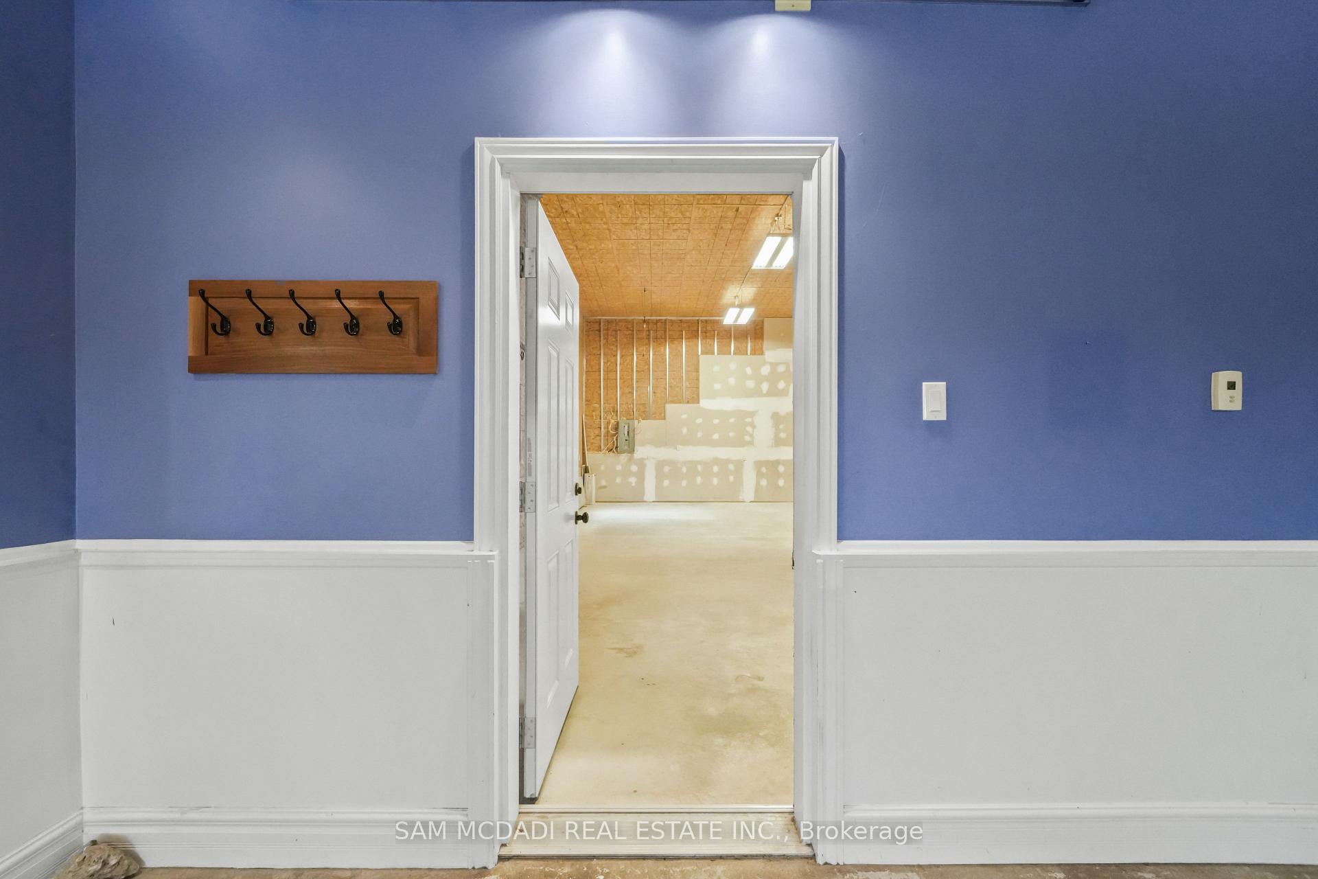 1291 Old Highway 8 N/A