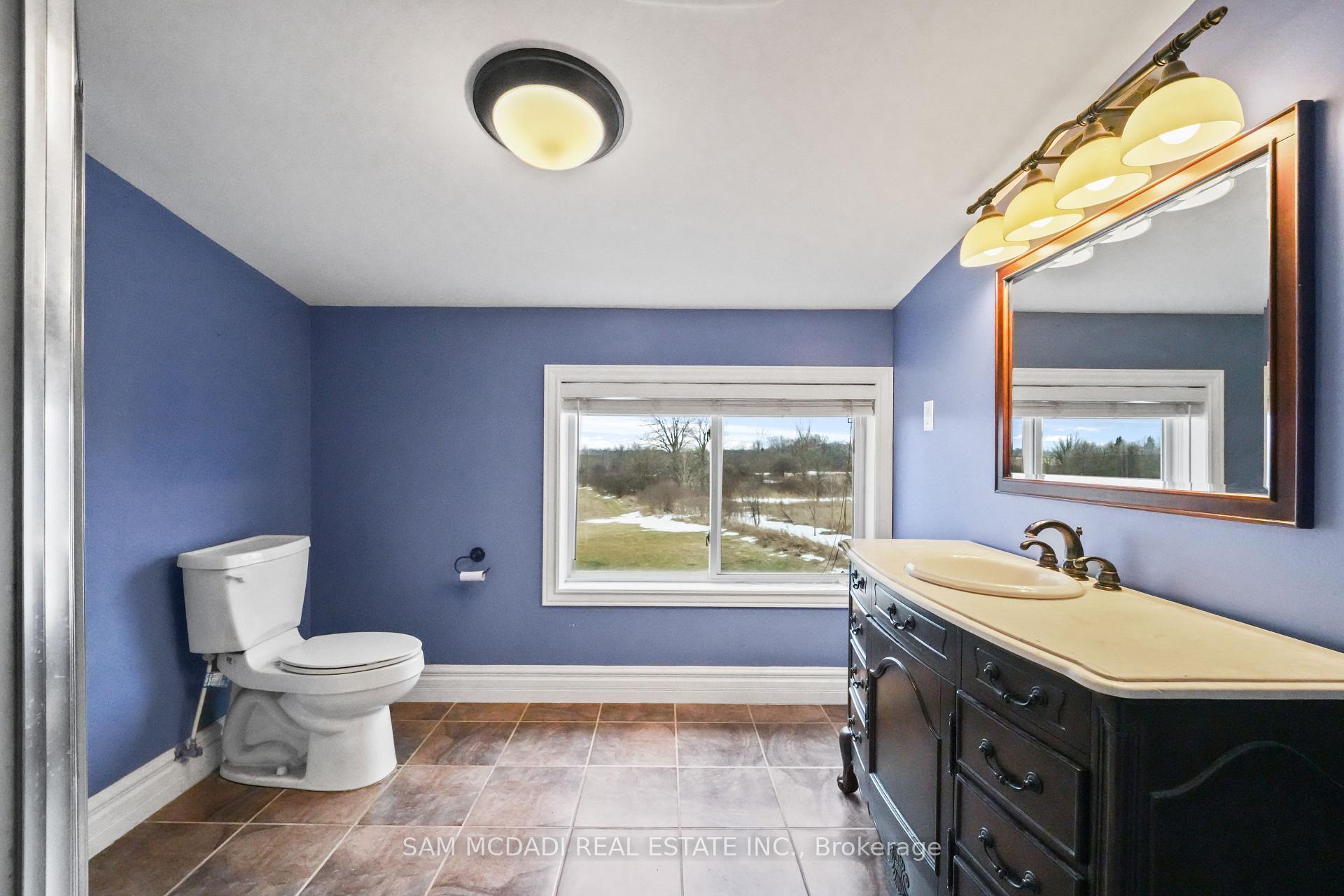 1291 Old Highway 8 N/A