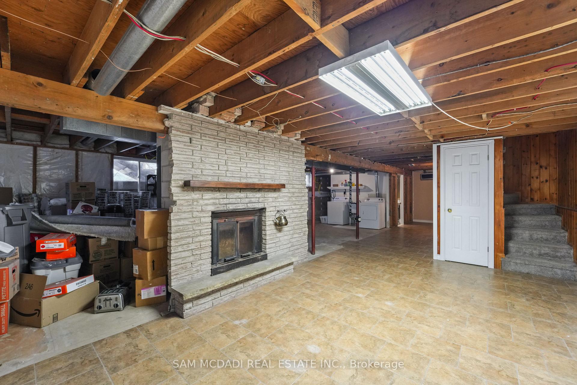 1291 Old Highway 8 N/A