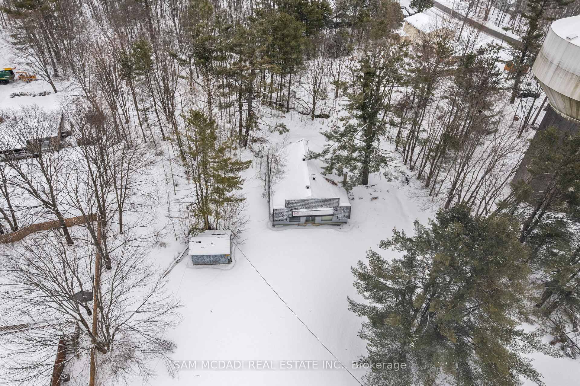 530 Muskoka Beach Road