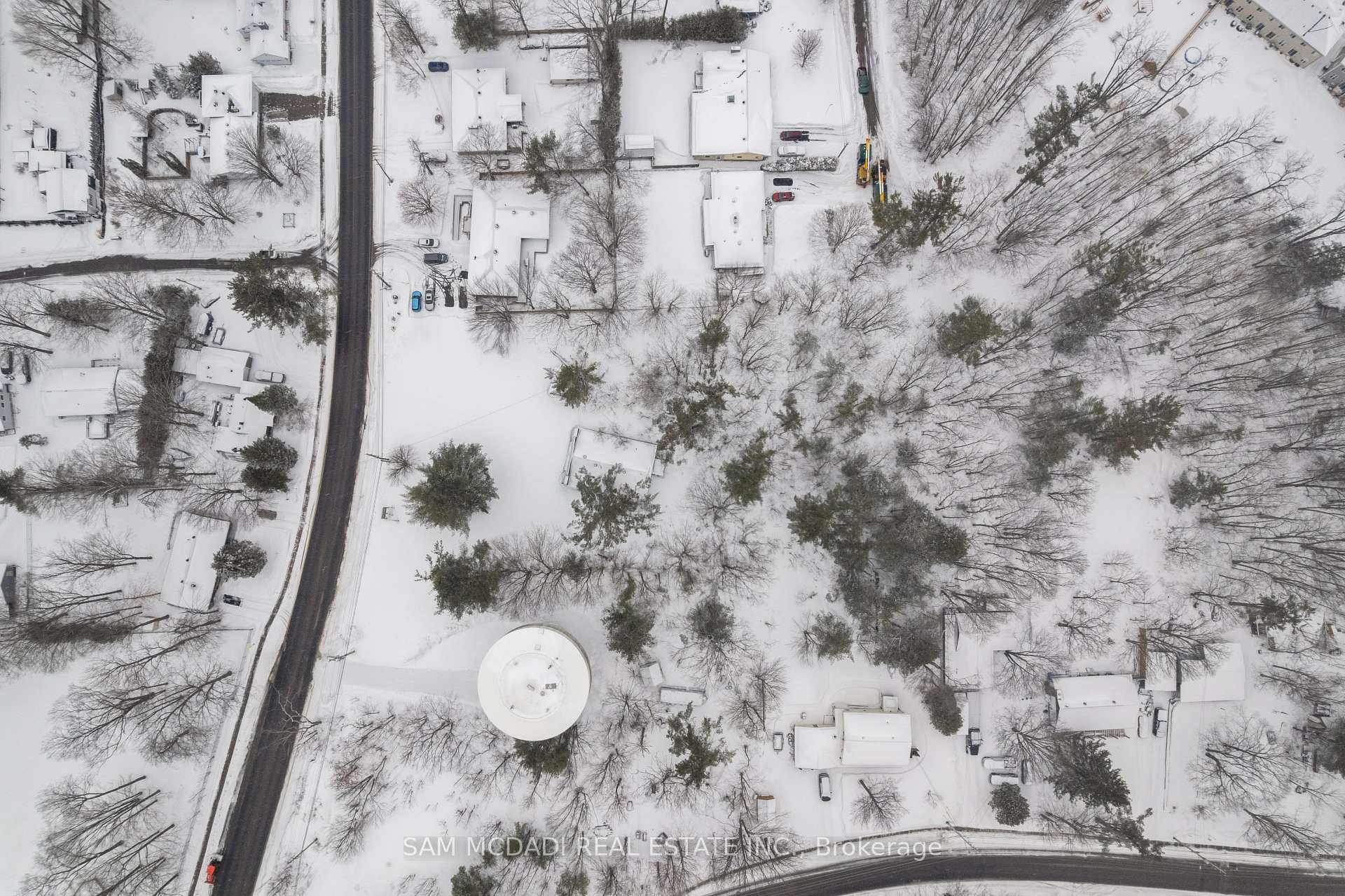 530 Muskoka Beach Road